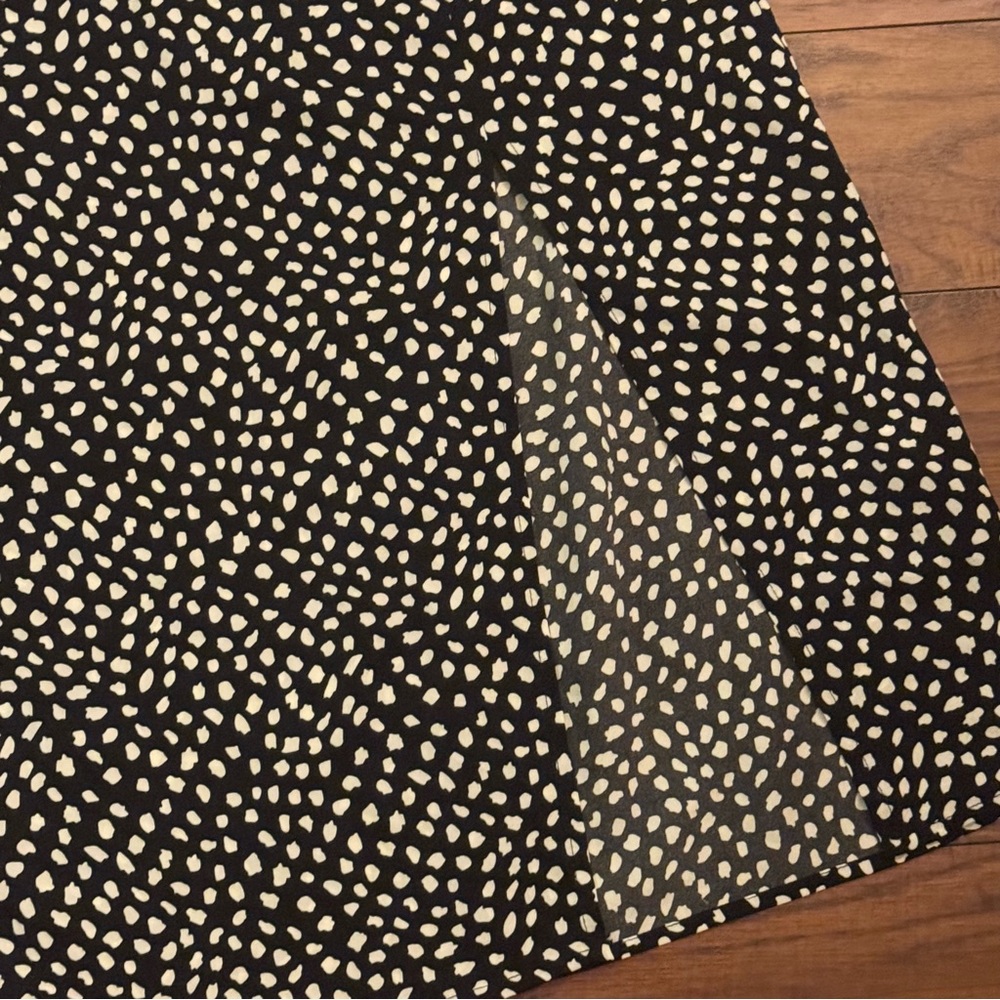 High Waisted Polka Dot Print Midi Length Skirt | Black & White | Size S | NWOT - Picture 5 of 6